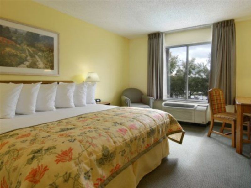 Orlando Inn Near International Drive Williamsburg Extérieur photo