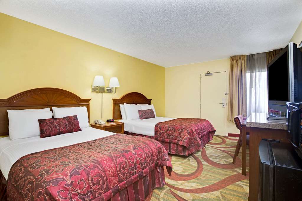 Orlando Inn Near International Drive Williamsburg Chambre photo